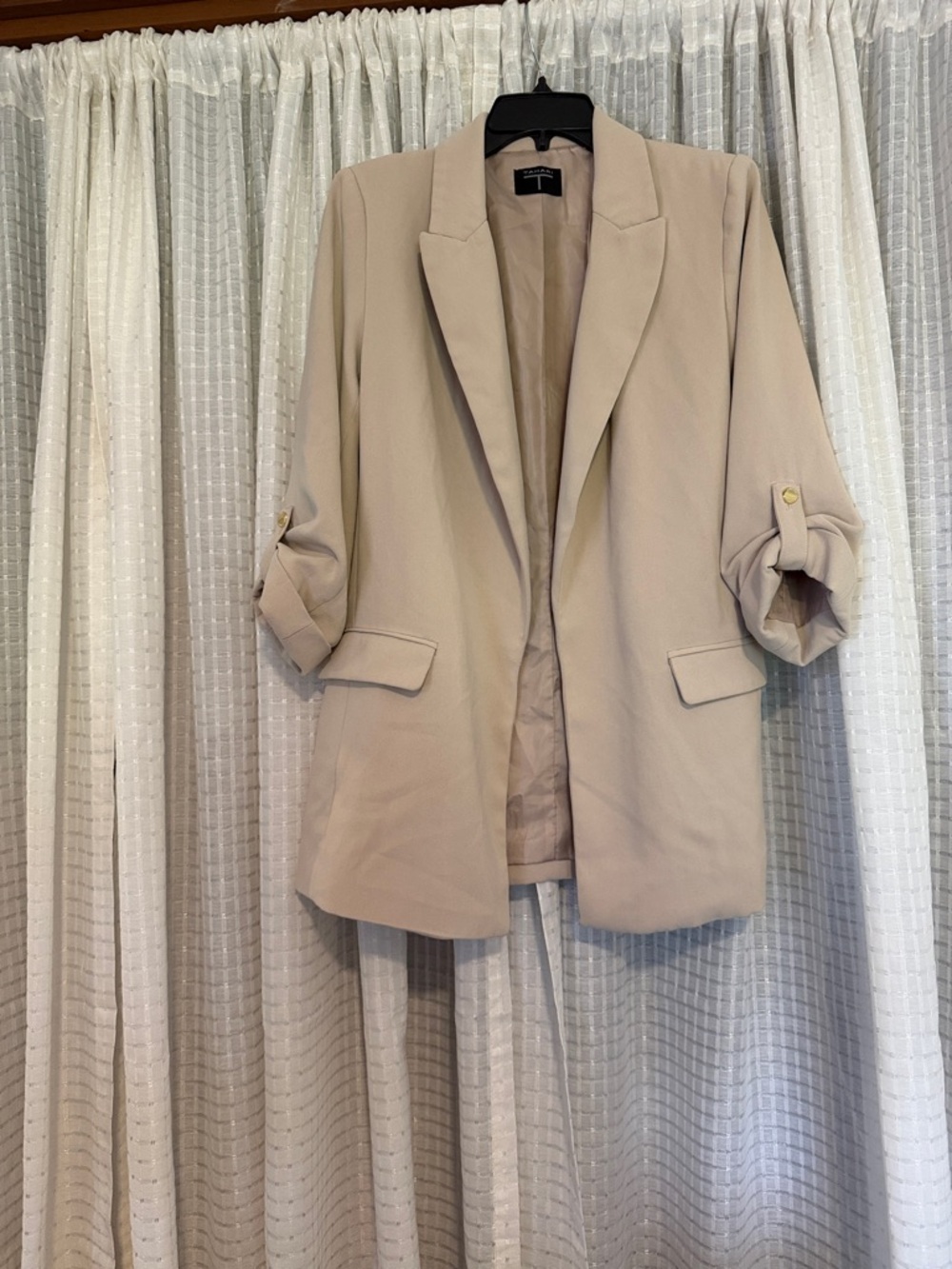 Tahari Beige Open Front Blazer with Rolled Sleeves